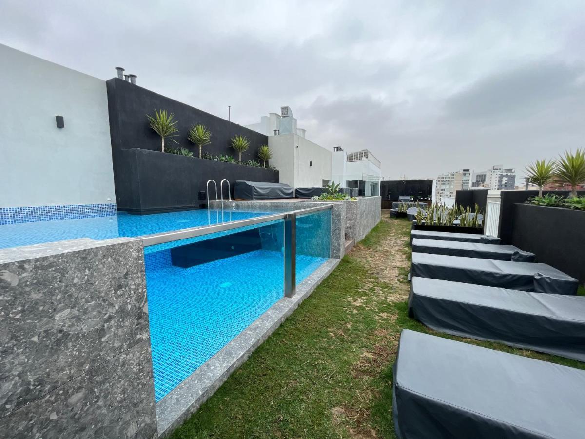 Luxury In Miraflores With Rooftop Pool Apartment